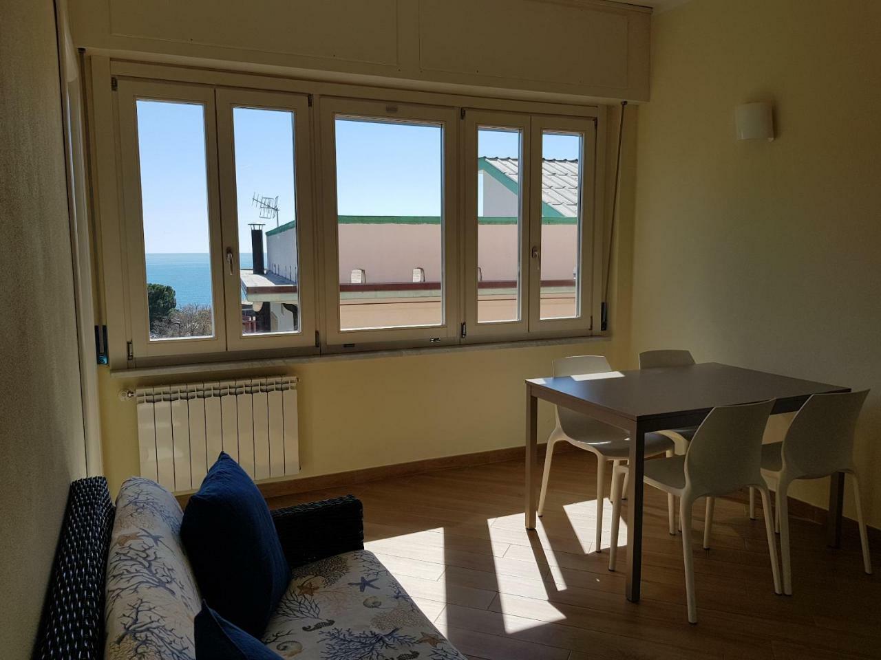 Stunning Seaview Apartment Monterosso al Mare Exterior foto